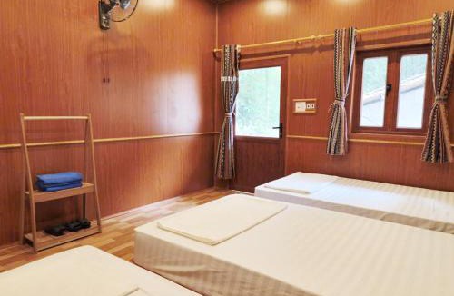 Trung Khanh House | Minh Khang Homestay Bản Giốc- Tay's Traditional Village