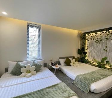 Hue Hotel | MinMin Retreat Homestay Huế