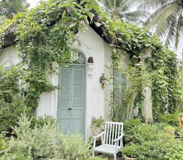 Mo Cay Nam Bed & Breakfast | MOCAY farmstay