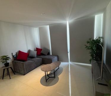 Monterrey Centro Apartment | Modern Apartment Pool & Gym by Paseo Santa Lucía