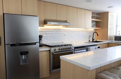 Ampliacion Granada Apartment | Modern Apartment with Premium Amenities