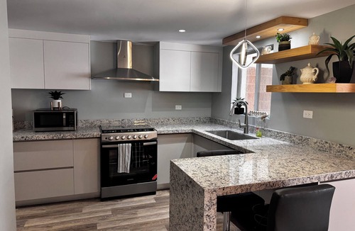 Hermosillo House | Modern House w/Wifi/alberca, Airport & Consulate in Hermosillo