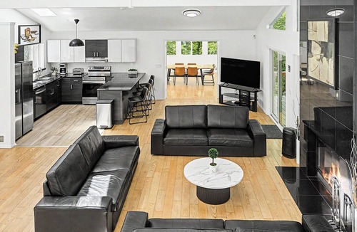Bushkill House | Modern Stream-front property with hot tub.