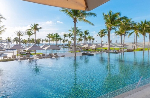 Puerto Juarez Apartment | Modern Suite Escape at the Garza Blanca, Cancún
