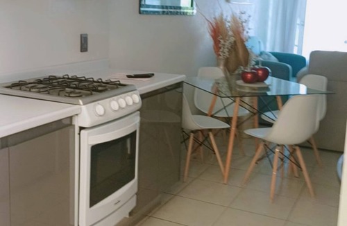 Tlaquepaque House | “Moderna Casa Familiar en Tlaquepaque – Comodidad y Estilo”