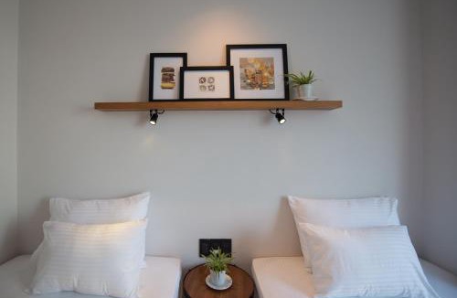 Tran Phu Beach Hostel | Mojzo Inn Boutique Hotel