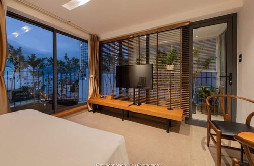 Tran Phu Beach Hotel | Mojzo Inn Boutique