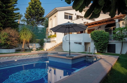 Lomas de Cocoyoc House | Private SPA House - Pool, Jacuzzi & Steam - 5 Bedrooms - Up to 22 - Cocoyoc