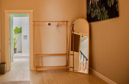 Old Quarter Apartment | Né Chill House