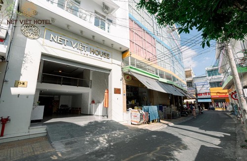 Soc Trang Hotel | Nét Việt House Hotel Market & Bridge Centre Soc Trang