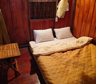 Quang Uyen Ski Chalet | Nùng An homestay-Nùng ethnic group