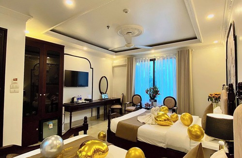 Dich Vong Hau Hotel | Nam Cuong X Hotel