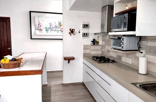 Zama House | Near the Beach 5BR Villa Rooftop + Private Pool Sleeps 10 in Aldea Zama