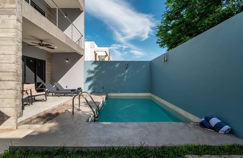Puerto Escondido House | New Build 10 min walk to the Turtle Release Beach -Pool - 2 mins to downtown