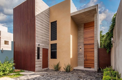 Puerto Escondido House | New Build 10 min walk to the Turtle Release Beach -Pool - 2 mins to downtown
