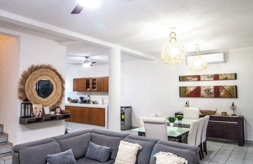 Colonia Andres House | NEW Casa Downtown Cozumel 5BR 4BR with pool