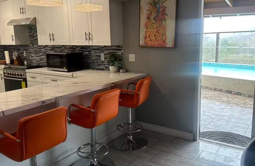 Tijuana House | New home with heated pool. Completely private, only for you to enjoy!