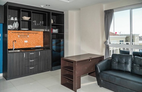 Pratumnak Hill Apartment | New Nordic Club 2 by Apartwell