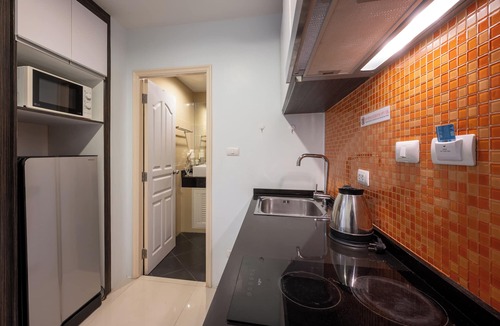 Pratumnak Hill Apartment | New Nordic Suite 4 by Apartwell