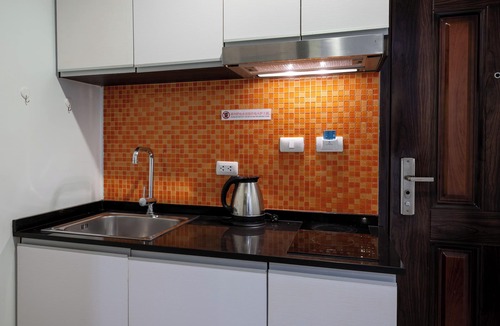 Pratumnak Hill Apartment | New Nordic Suite 4 by Apartwell