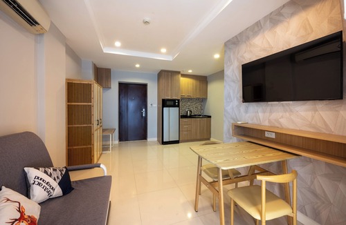 Pratumnak Hill Apartment | New Nordic Trend 1 by Apartwell