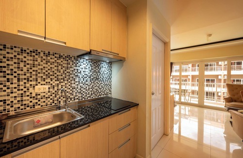 Pratumnak Hill Apartment | New Nordic VIP 5 by Apartwell