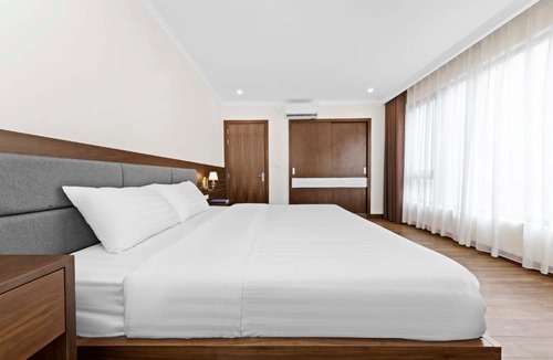 Dich Vong Hau Apartment | Newsky Serviced Apartment