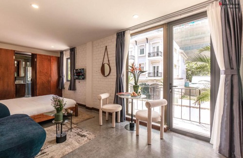 Thao Dien Hotel | Nexus House Garden Thao Dien