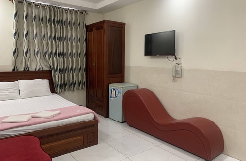 Binh Tan Hotel | Ngoc Quy Hotel