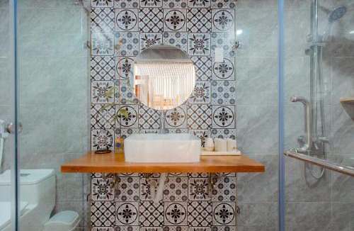 Ha Long House | Nhà Mình Homestay Hạ Long