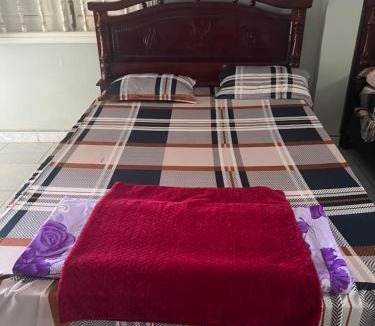 Hoai Nhon Hotel | Nhà nghỉ Bình Long