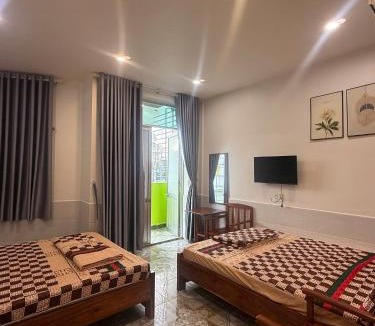 Ha Tien House | Nhà Nghỉ Gia Nghi