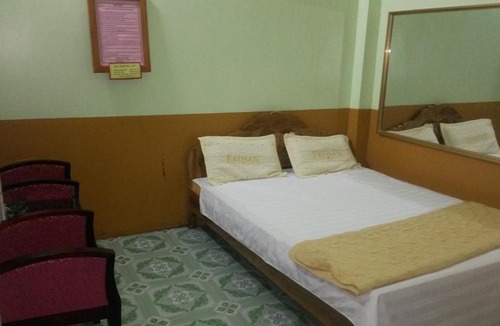 Van Chan House | Nhà nghỉ Hòa Yến 1