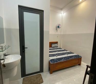 Nga Bay Hotel | Nhà Nghỉ Phi Yến