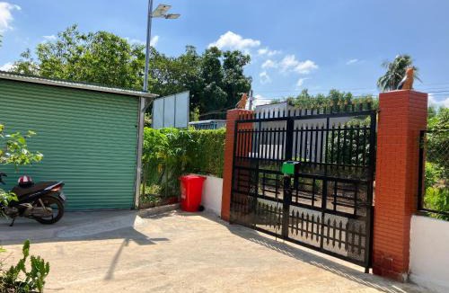Duc Linh House | Nhà Nghỉ Sakura Homestay R11