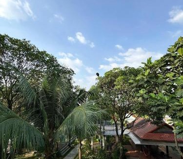 District 9 Apartment | Nhà Trong Vườn