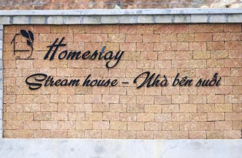 Soc Son House | Nha Ben Suoi - Venuestay