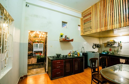 Phuong House | Nha Cua An 2