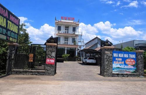 Dinh Quan Hotel | Nha Trang Homestay Đồng Nai