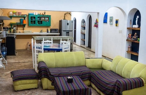 Ticul House | Nice 3-bedroom house and 3 bathrooms with AC, Wify, Garage, in charming Ticul.
