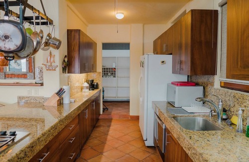 Almacen Villa | Nice vacation place to relax under the hot sun of zihuatanejo