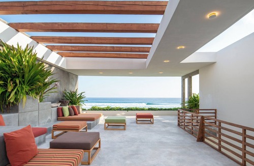 Brisas de Zicatela Villa | Niku House: Beachfront Luxury Villa for 12 with Chef, Staff & Ocean Views