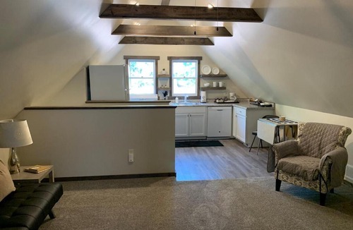 Backus Apartment | Not So Rustic Hideaway