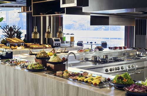 Dong Da Hotel | Novotel Hanoi Thai Ha