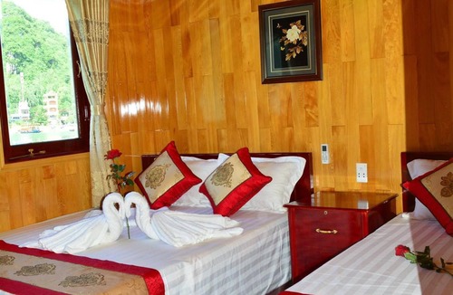 Cat Hai Boat Rental | Ocean Cruise