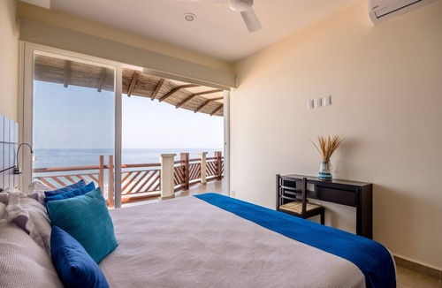 Puerto Escondido Resort | Ocean Front 4 Bedroom Penthouse with Resort Amenities Overlooking the Pacific!