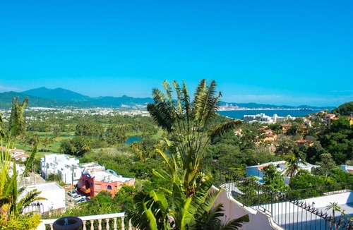 La Audiencia House | Ocean, mountain, valley, & golf course views. Walk to the beach.