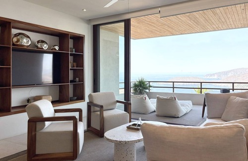 Playa Las Gatas Apartment | Ocean view apartment, la ropa beach