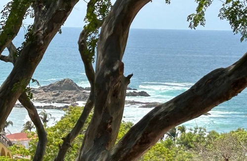 San Agustinillo Cabin | Ocean View Cabanas Alegria - 3min walk to beach, shops, rest. Free wifi parking.
