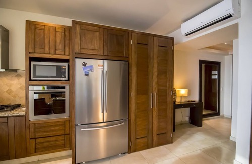 Amapas Condo | Ocean View condo in romantic zone muertos beach fifth floor